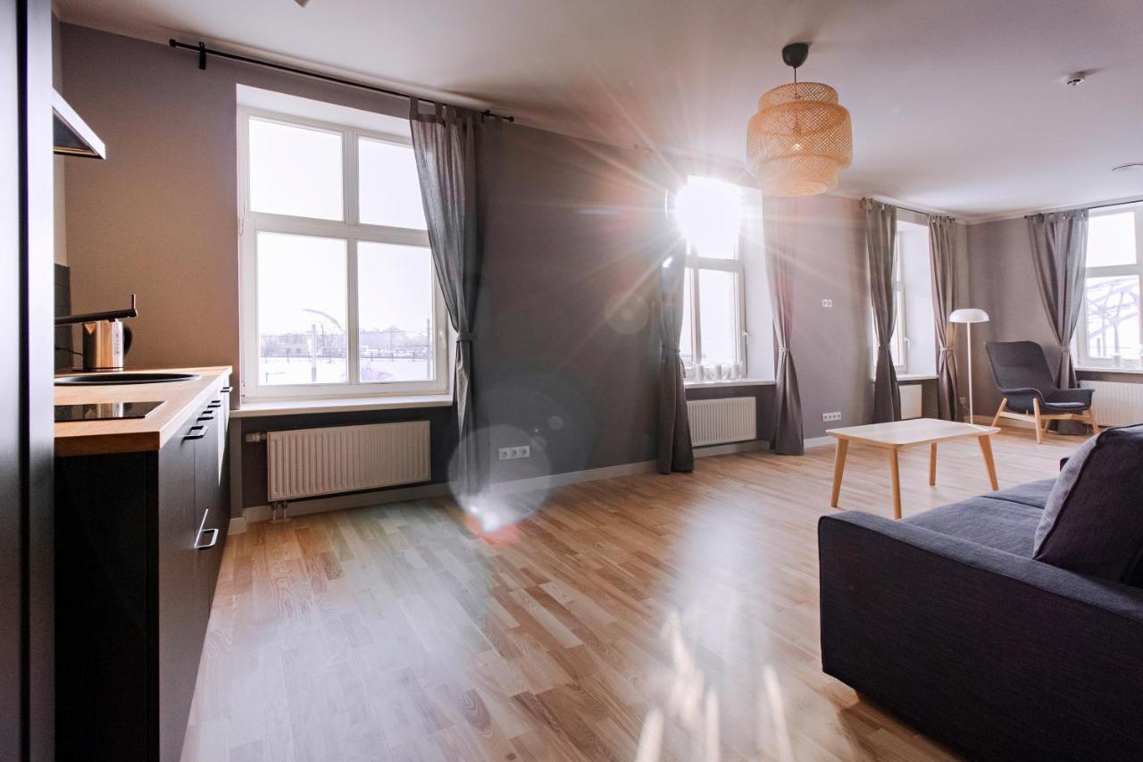 Modern Apartment In Old Riga With A River View Eksteriør bilde